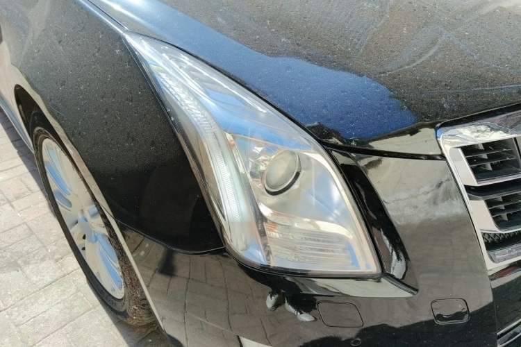 Used Cadillac XTS 2017 28T Elite Model Right Front Headlight