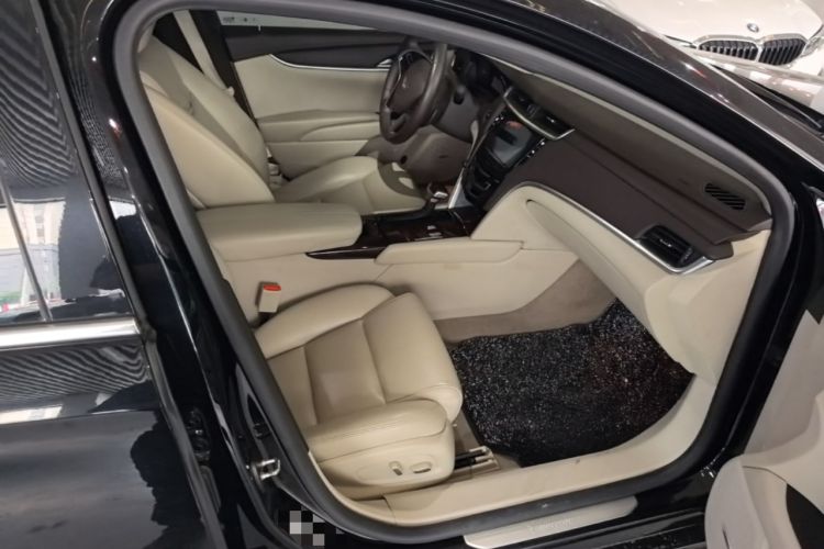 Used Cadillac XTS 2017 28T Elite Model Right Front Seat