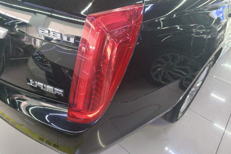 Used Cadillac XTS 2017 28T Tech Edition Right Rear Taillight