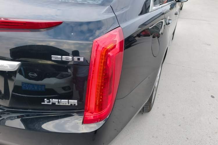 Used Cadillac XTS 2017 28T Tech Edition Right Rear Taillight
