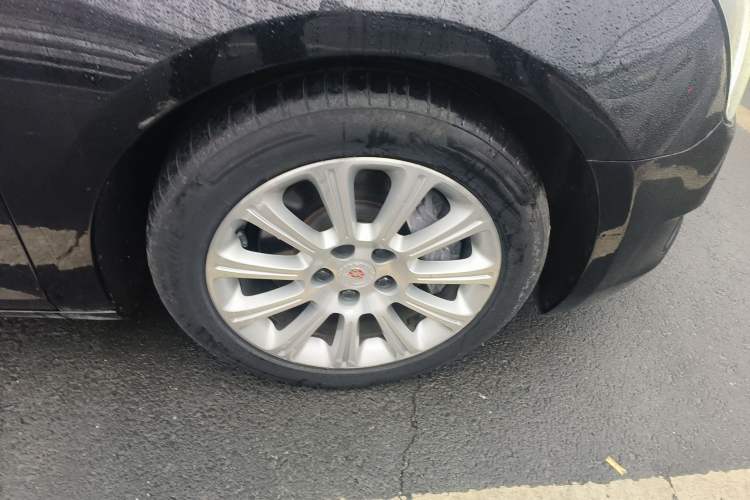 Used Cadillac XTS 2017 28T Tech Edition Right Rear Wheel Hub