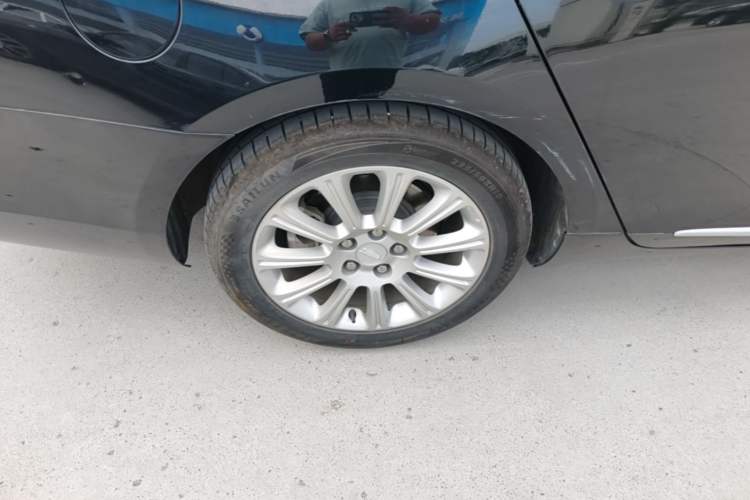 Used Cadillac XTS 2017 28T Tech Edition Right Rear Wheel Hub