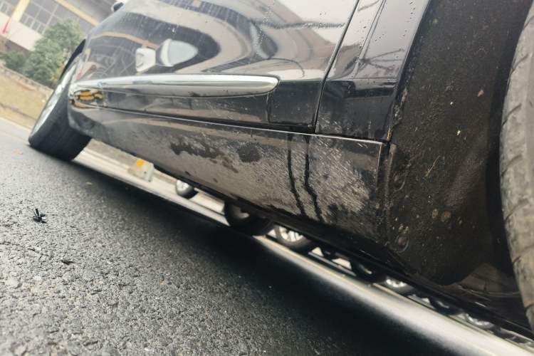 Used Cadillac XTS 2017 28T Tech Edition Right Side Sill