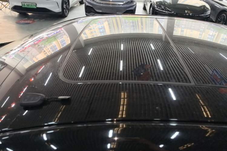 Used Cadillac XTS 2017 28T Elite Model Roof