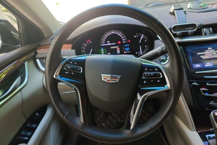 Used Cadillac XTS 2017 28T Elite Model Steering Wheel