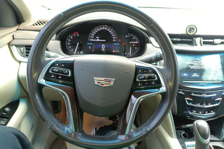 Used Cadillac XTS 2017 28T Tech Edition Steering Wheel
