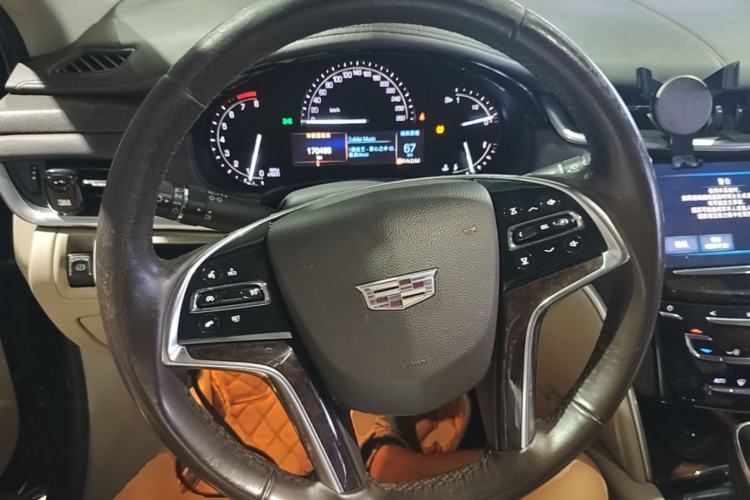 Used Cadillac XTS 2017 28T Tech Edition Steering Wheel
