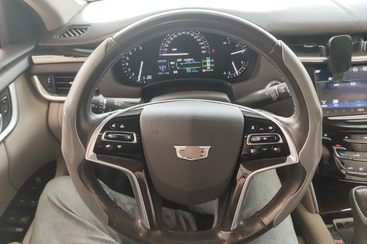 Used Cadillac XTS 2017 28T Tech Edition Steering Wheel