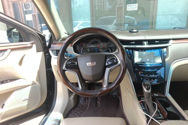 Used Cadillac XTS 2017 28T Elite Model Steering Wheel