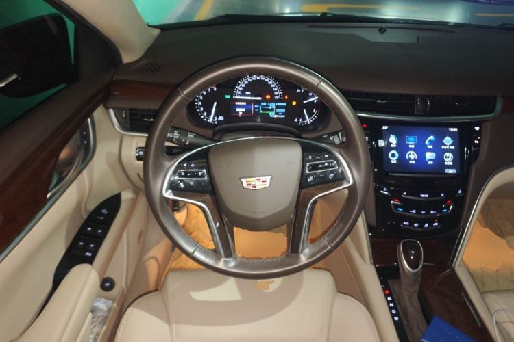 Used Cadillac XTS 2017 28T Elite Model Steering Wheel