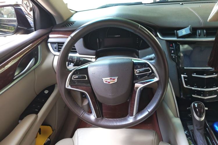 Used Cadillac XTS 2017 28T Elite Model Steering Wheel