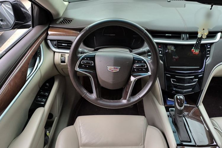 Used Cadillac XTS 2017 28T Elite Model Steering Wheel