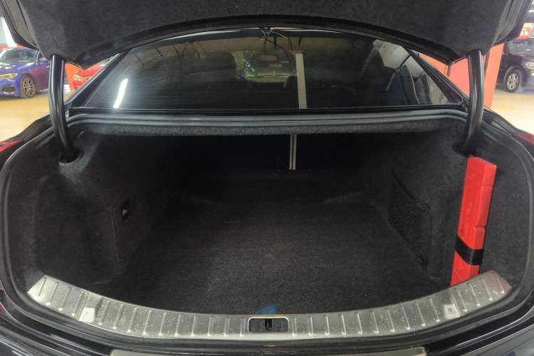 Used Cadillac XTS 2017 28T Tech Edition Trunk