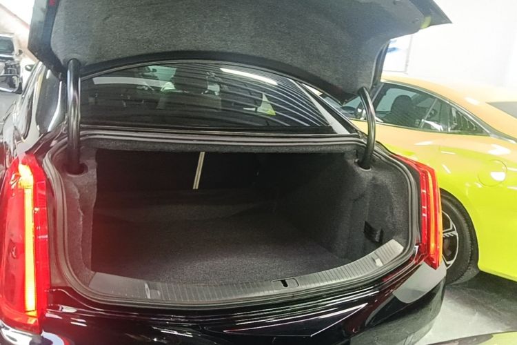 Used Cadillac XTS 2017 28T Elite Model Trunk