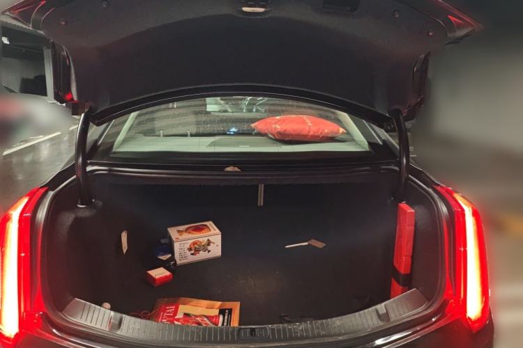 Used Cadillac XTS 2017 28T Elite Model Trunk