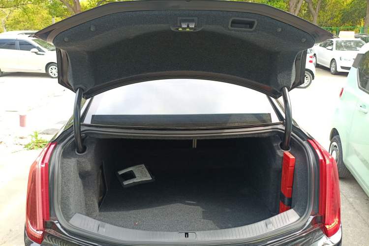 Used Cadillac XTS 2017 28T Tech Edition Trunk