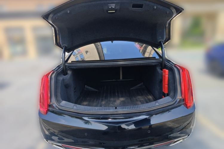 Used Cadillac XTS 2017 28T Elite Model Trunk