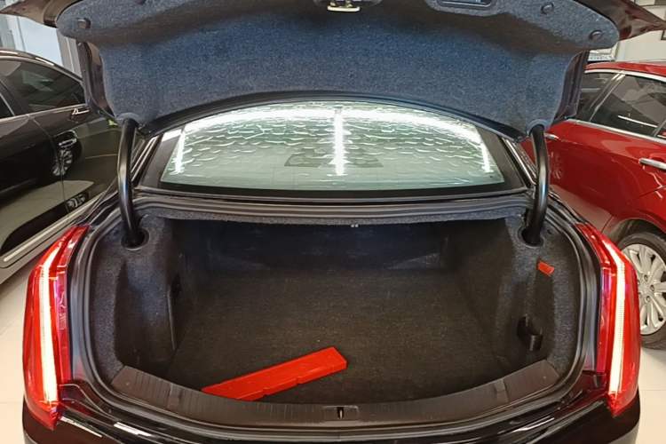 Used Cadillac XTS 2017 28T Tech Edition Trunk