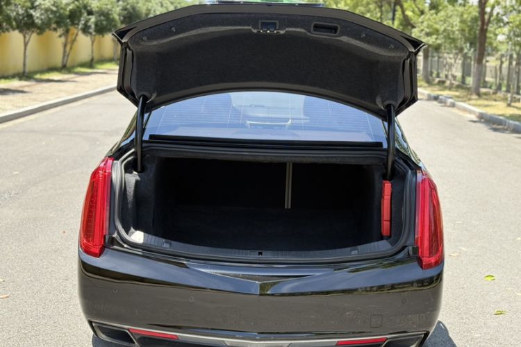 Used Cadillac XTS 2017 28T Tech Edition Trunk