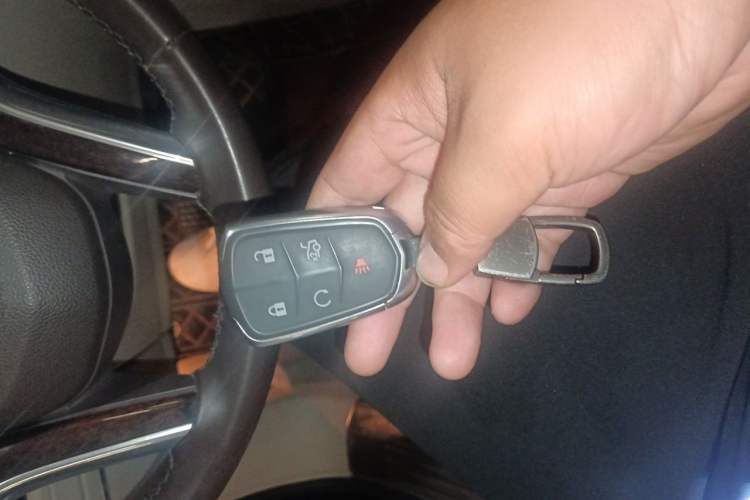 Used Cadillac XTS 2017 28T Tech Edition Vehicle Key
