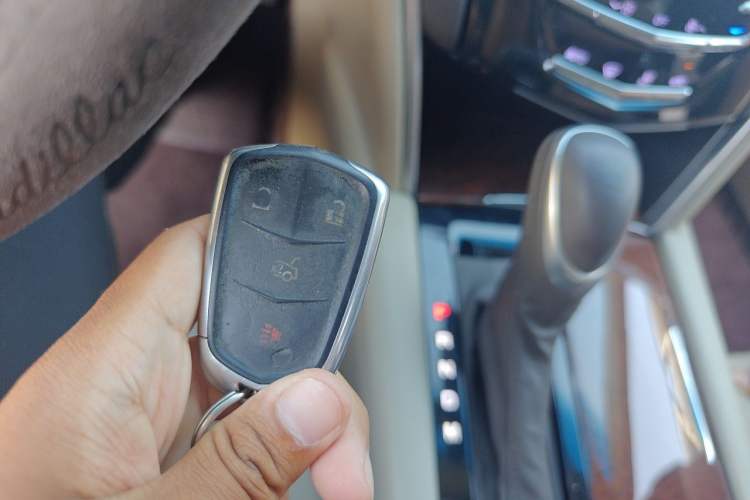 Used Cadillac XTS 2017 28T Tech Edition Vehicle Key