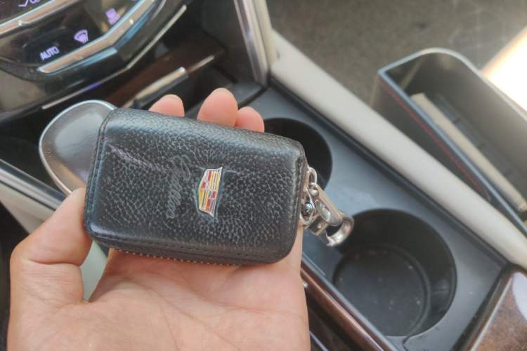 Used Cadillac XTS 2017 28T Tech Edition Vehicle Key