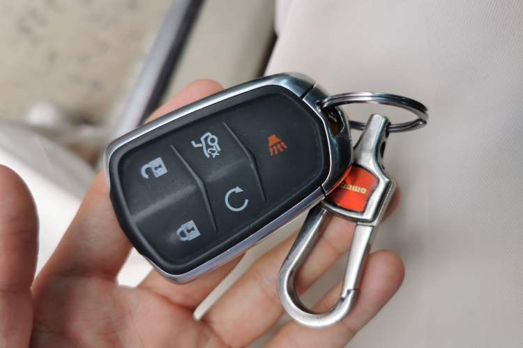 Used Cadillac XTS 2017 28T Elite Model Vehicle Key