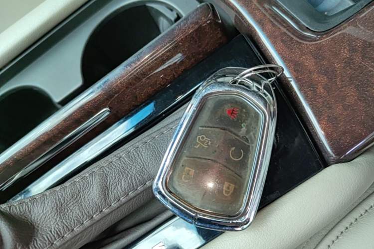 Used Cadillac XTS 2017 28T Elite Model Vehicle Key