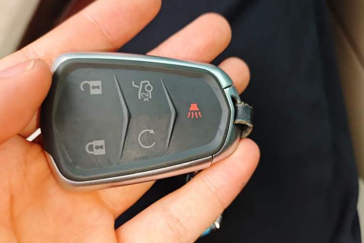 Used Cadillac XTS 2017 28T Elite Model Vehicle Key