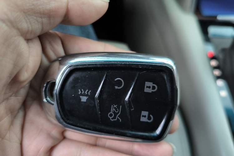 Used Cadillac XTS 2017 28T Elite Model Vehicle Key