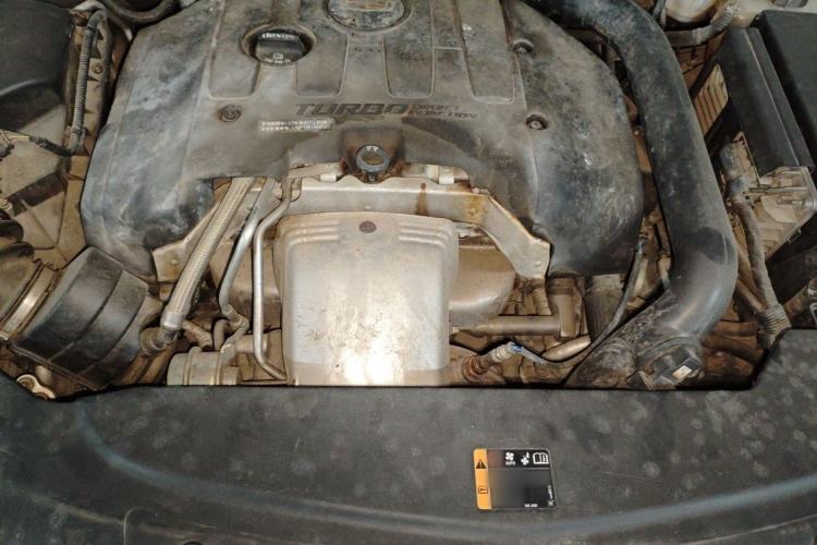 Used Cadillac XTS 2017 28T Tech Edition Engine Bay
