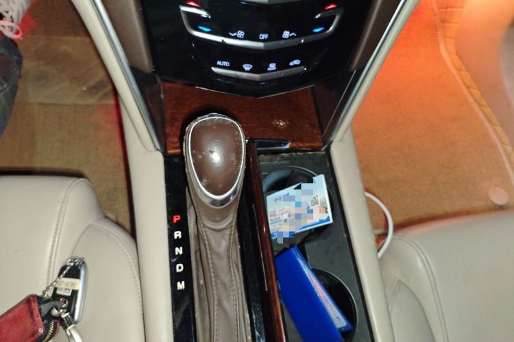 Used Cadillac XTS 2017 28T Tech Edition Gear Lever