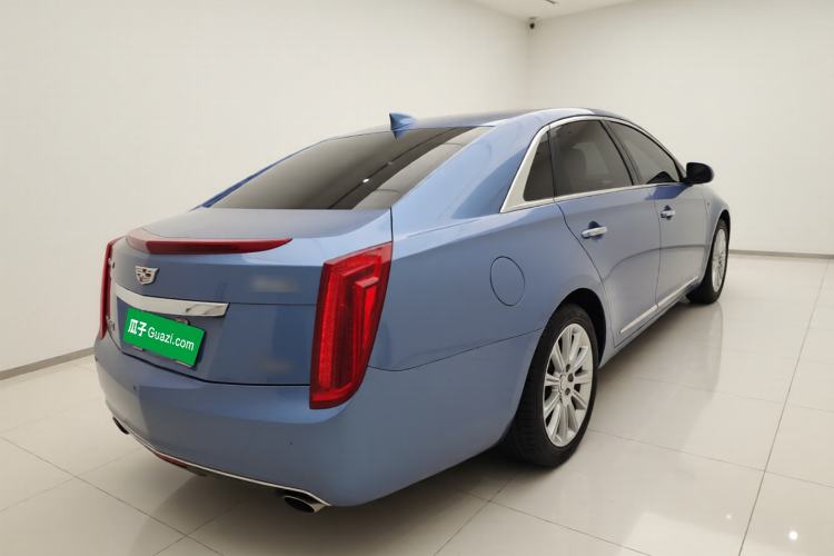 Used Cadillac XTS 2017 28T Tech Edition Rear Right 45 Deg