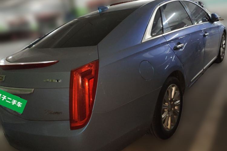 Used Cadillac XTS 2017 28T Tech Edition Rear Right 45 Deg