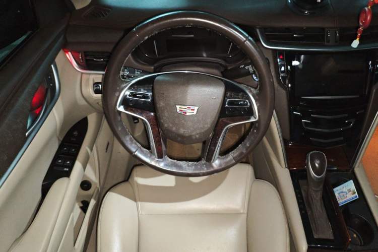 Used Cadillac XTS 2017 28T Tech Edition Steering Wheel