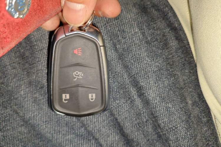 Used Cadillac XTS 2017 28T Tech Edition Vehicle Key