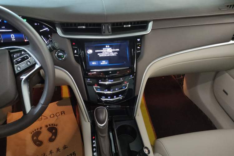 Used Cadillac XTS 2017 28T Tech Edition Audio And AC Panel