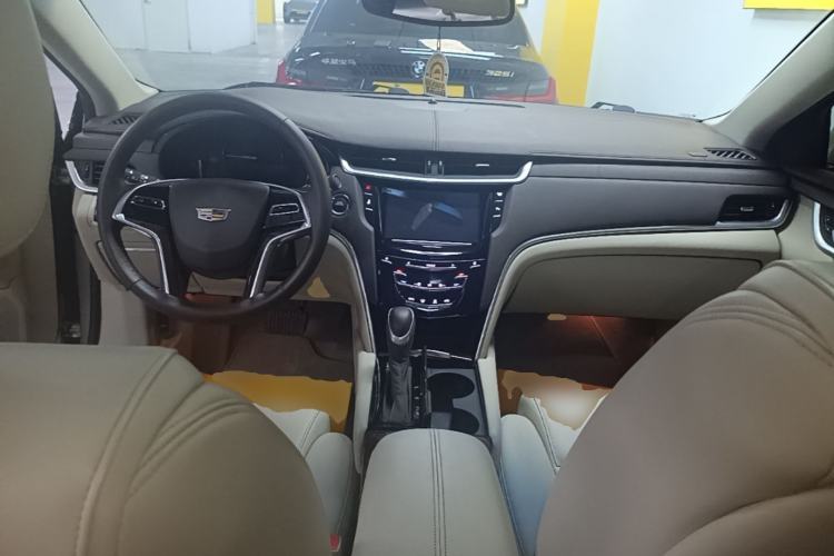 Used Cadillac XTS 2017 28T Tech Edition Center Console
