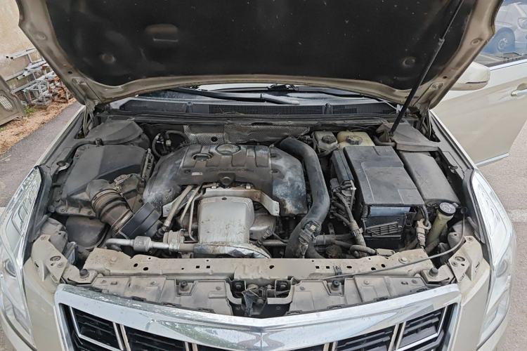 Used Cadillac XTS 2017 28T Elite Model Engine Bay