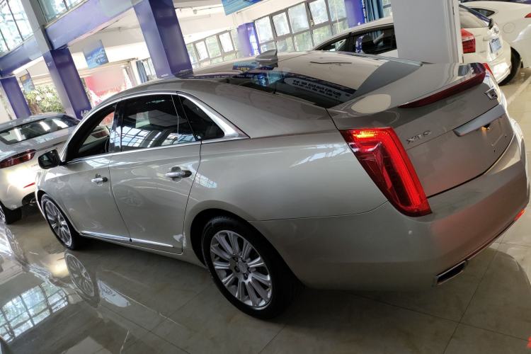 Used Cadillac XTS 2017 28T Tech Edition Exterior 3