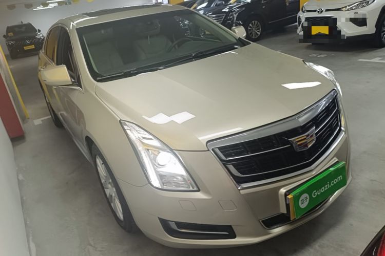 Used Cadillac XTS 2017 28T Tech Edition Front Right 45 Deg