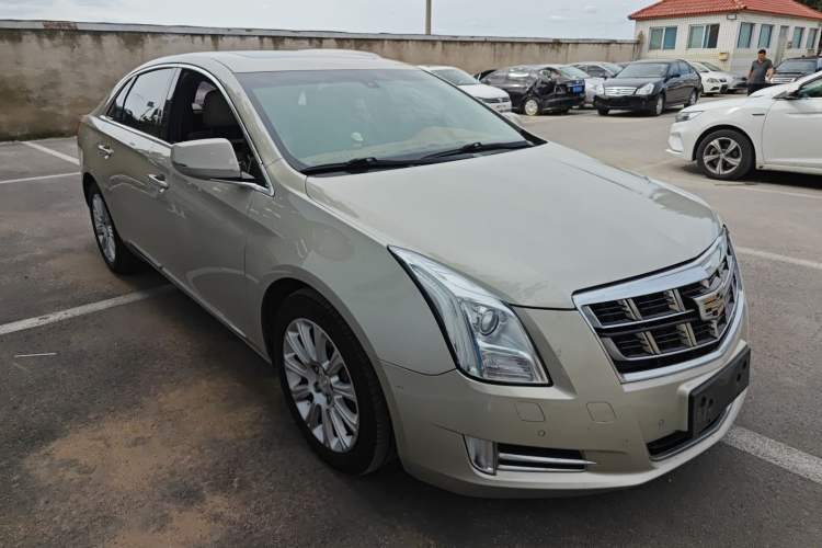 Used Cadillac XTS 2017 28T Elite Model Front Right 45 Deg
