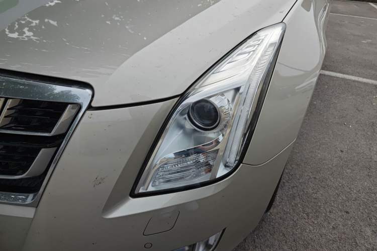 Used Cadillac XTS 2017 28T Elite Model Left Front Headlight