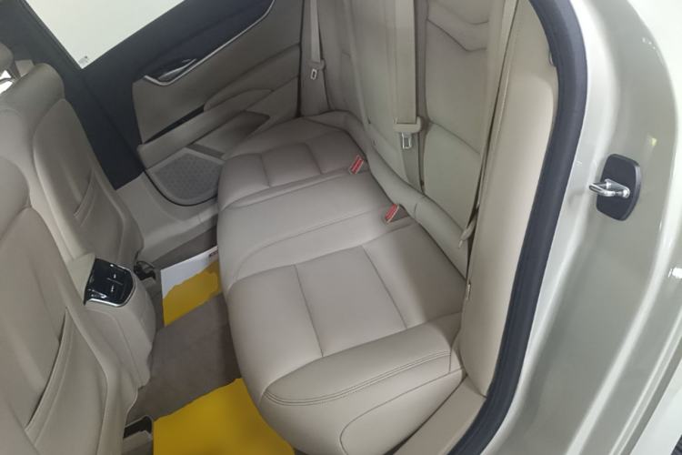 Used Cadillac XTS 2017 28T Tech Edition Left Rear Seat