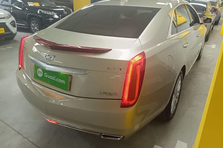 Used Cadillac XTS 2017 28T Tech Edition Rear Right 45 Deg