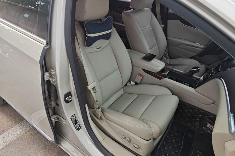 Used Cadillac XTS 2017 28T Elite Model Right Front Seat