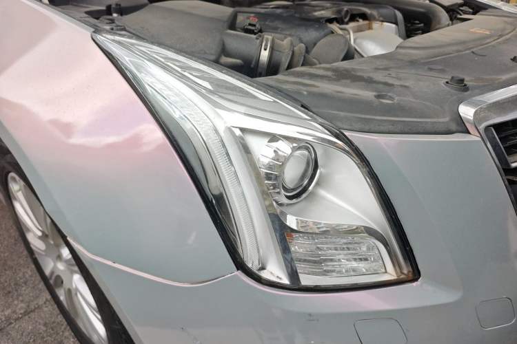 Used Cadillac XTS 2017 28T Elite Model Right Front Headlight