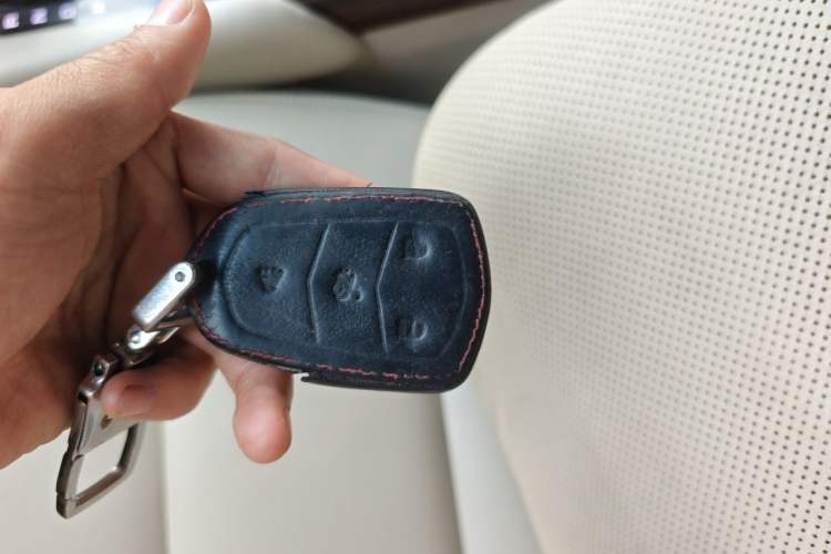 Used Cadillac XTS 2017 28T Elite Model Vehicle Key