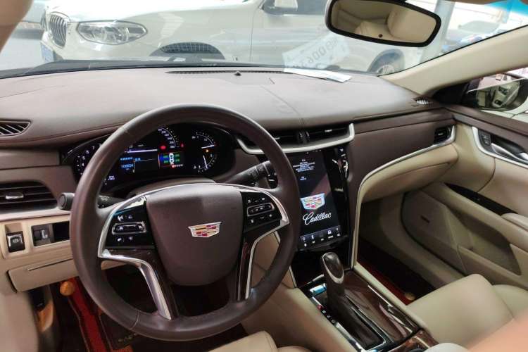 Used Cadillac XTS 2017 28T Tech Edition Instrument Cluster
