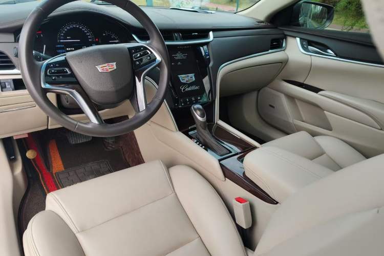 Used Cadillac XTS 2017 28T Tech Edition Interior 1